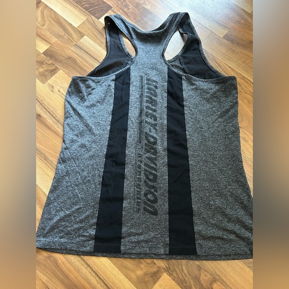 Harley-Davidson Gray and Black Sleeveless Tank Top - Picture 3 of 5